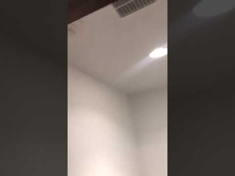 باب منطبق سحاب فكره باب خشبي لاستغلال المساحه بالكامل