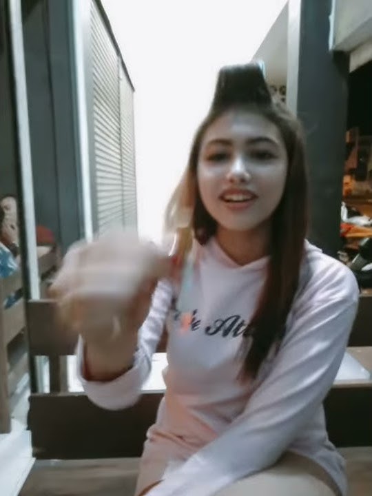 Ngobrol dikit dengan psk..... Yang penting happy