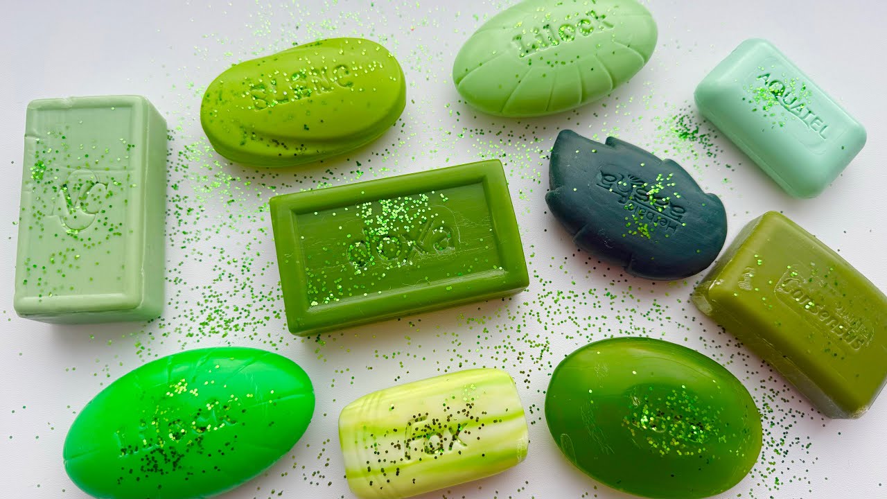 ASMR CUTTING 🧼DRY SOAP ASMR SOUNDS 🧼 RELAX 🎄