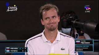 Tsitsipas smashes a bottle of water and Medvedev says 'Sorry'  AO 2021 SF