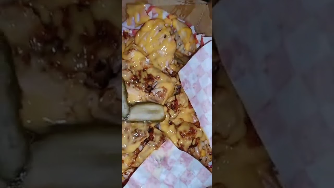 CLUTCH CITY CLUCKERS HOT CHICKEN 🐓🍗 YouTube