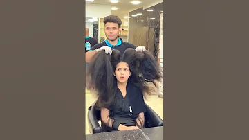 ladki ne banaya Ajeeb hair style 😱😱 | लड़की ने बनाया अजय हेयर स्टाइल 😳😳|| #shorts #viral #trending