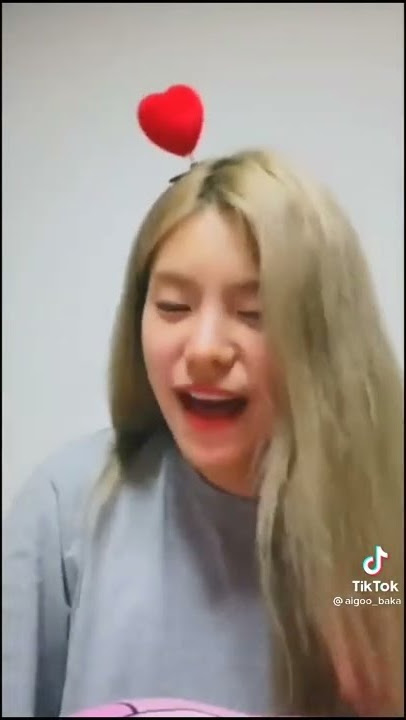 yeji as your alarm clock ㅋㅋㅋㅋ