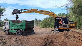 Excavator Digging Dirt On Dump Truck, HYUNDAI Dump Truck, Dump Truck And Excavator Working #EP1944