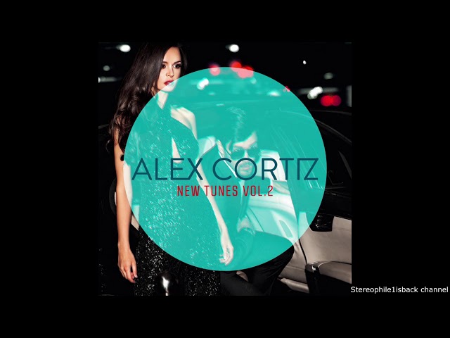 Alex Cortiz - Love Seat