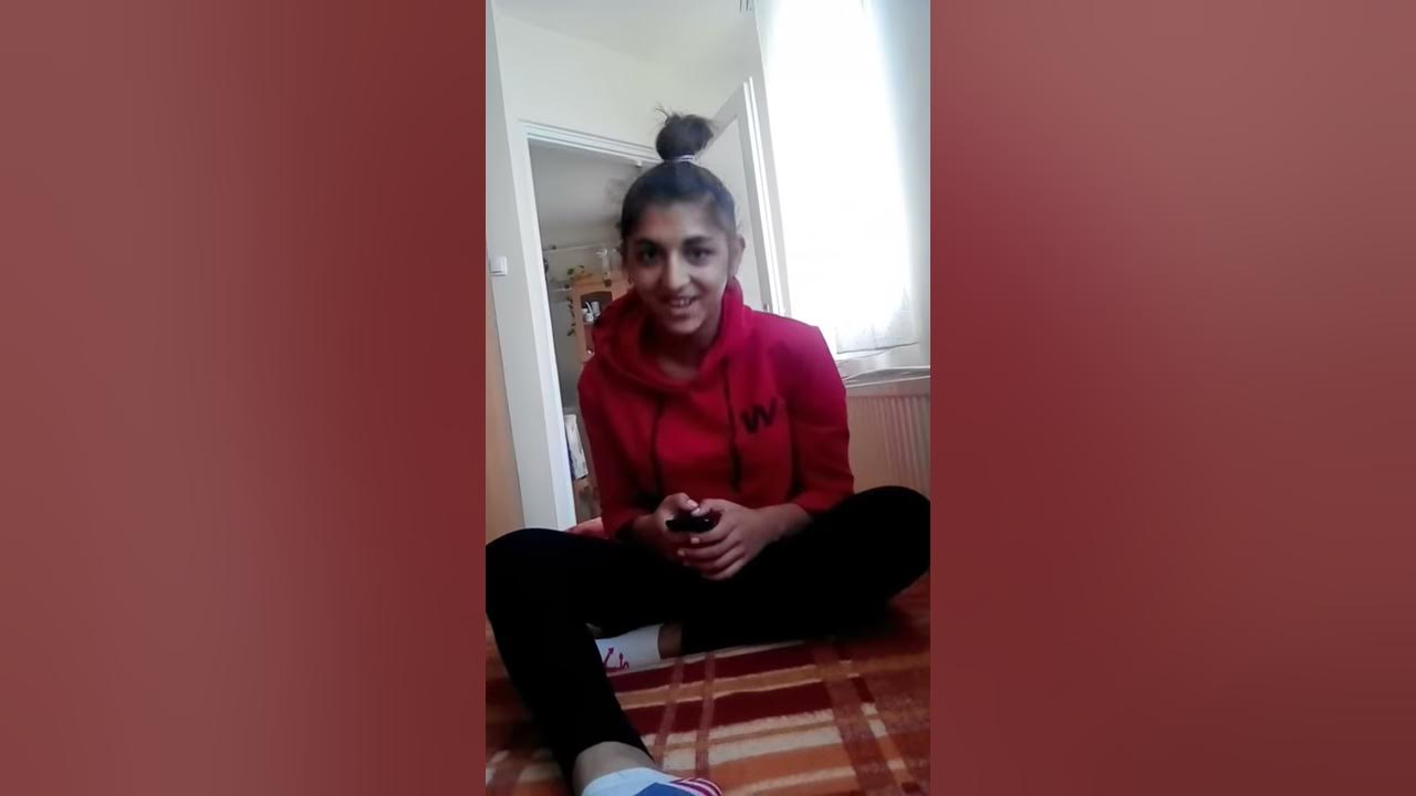 Reni a hüje - YouTube