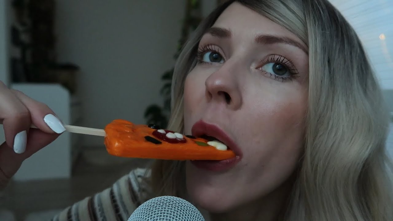 #ASMR Pizza Lollipop 🍭🍕 | Plucking Negative Energy ✨🙌 | Layered Mouth Sounds & Hand Movements ✋👄😴