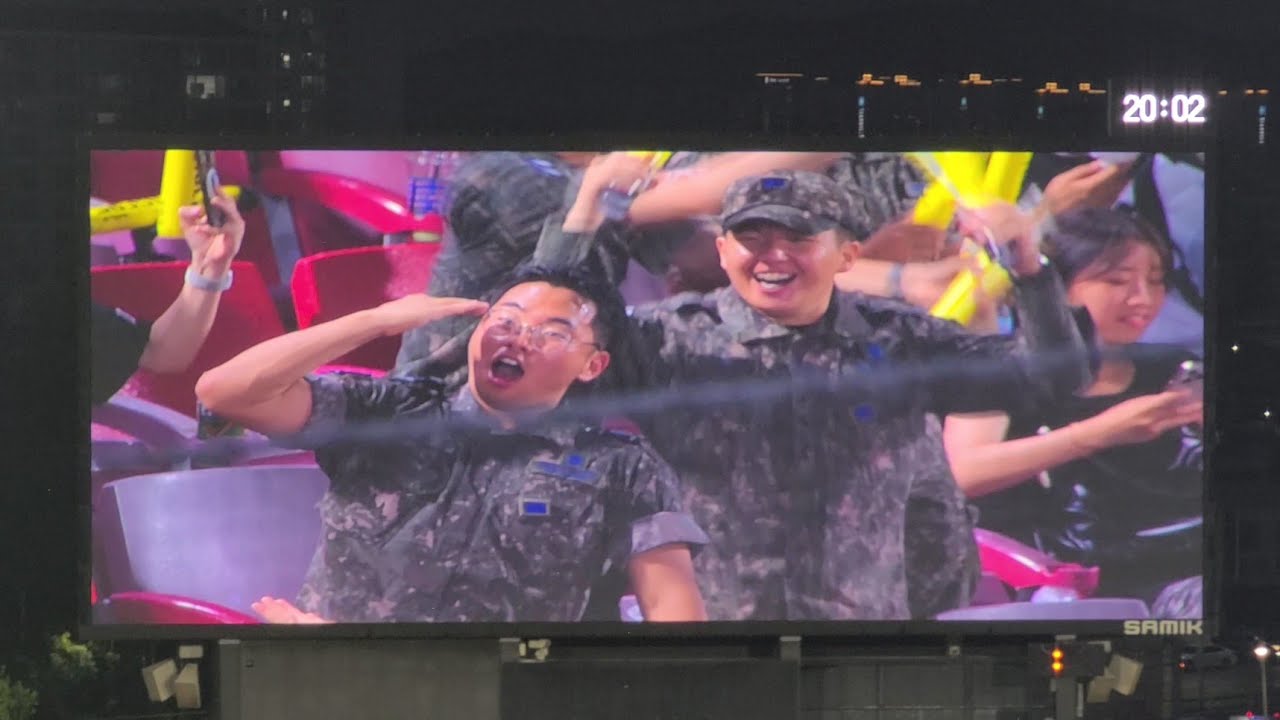 240718 챔필 흠뻑쇼 우천 중단도 '예술이야' 떼창 (달빛시리즈)