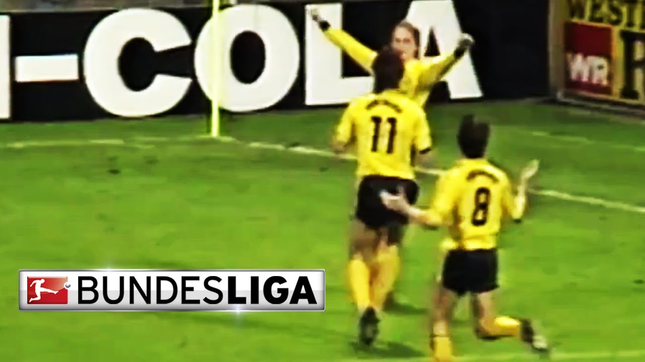 Best Bundesliga Goals Simmes Scores a Stunner YouTube