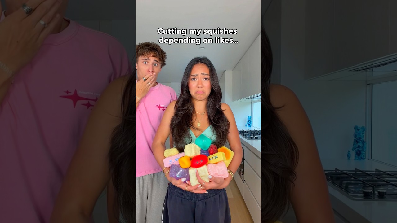 Cutting open my squishes… 😳🤯😭 how did the last post reach 150k likes…