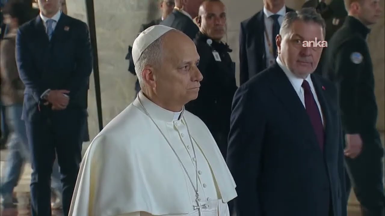 Papa 14. Leo, Türkiye temasları kapsamında ilk olarak Anıtkabir'i ziyaret etti