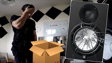 UNBOXING YAMAHA HS8 GOES WRONG