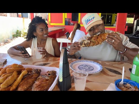 We Took Justin Gatlin to Hellshire — His First Time Eating This!
