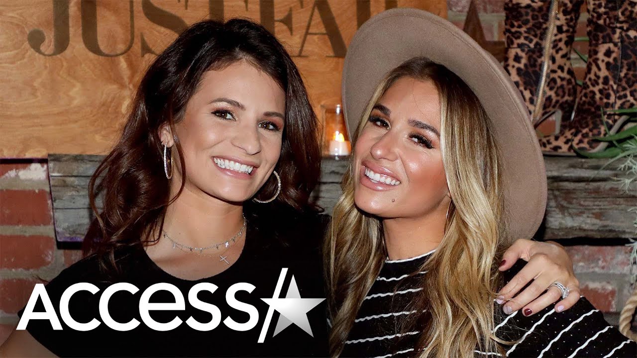 Jessie James Decker’s Sister ‘Humiliated’ When Asked To Clean Kids’ Mess On Flight