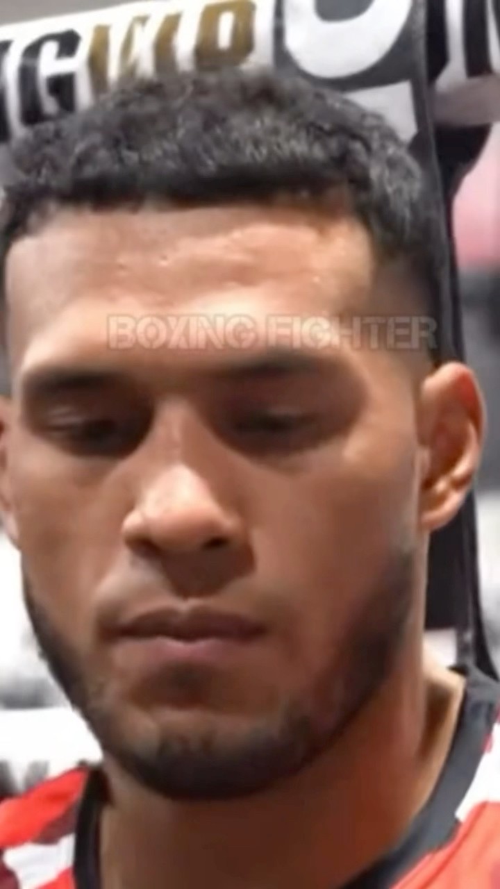 DAVID BENAVIDEZ EXPLOTA Y LE RESPONDE A MORRELL TRAS BURLAS DE QUE PELEA COMO ROBOCOP