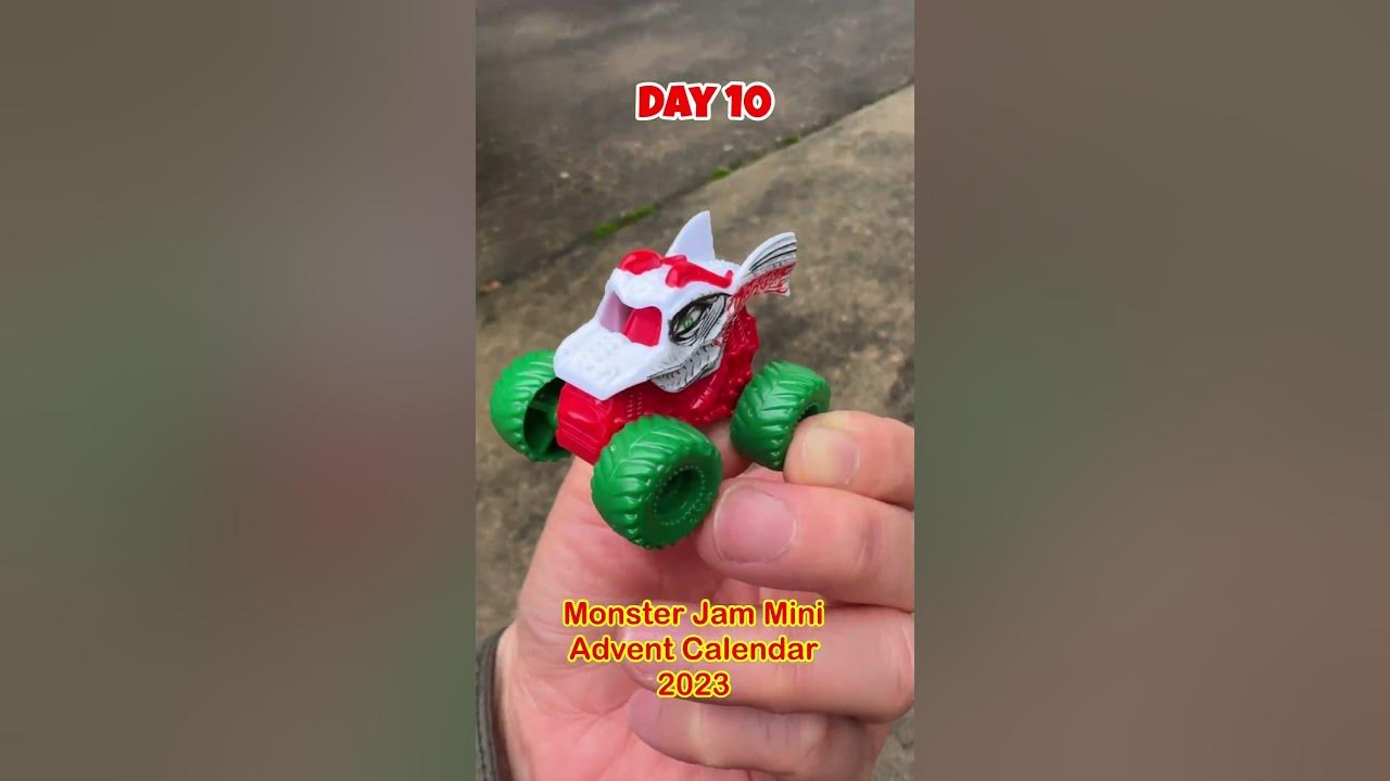 Day 7 - Christmas El Toro Loco Monster Truck - Monster Jam Mini Advent  Calendar 2023 #eltoroloco 