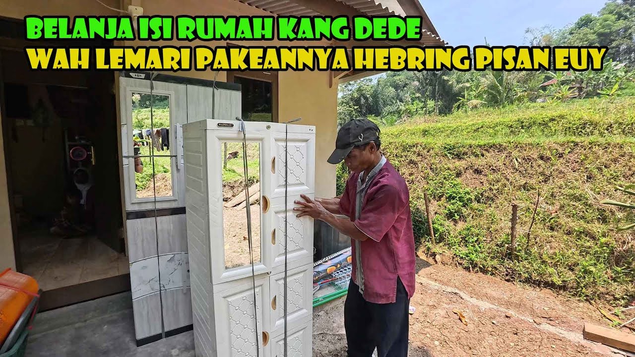 Belanja Perabot Rumah Kang Dede..Kamar Neng Dea Cantik Dan Mungil. Semoga Bisa Merawatnya.