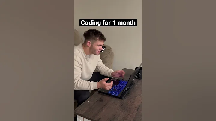 Coding for 1 Month Versus 1 Year #shorts #coding - DayDayNews