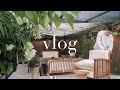 VLOG: New-in Backyard, Statement Jewelry & Cleaning