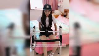 Beautiful Polio Girl Trying to Stand Up & Walk | Paraplegic Leg Spasms | Sexy Querschnittslähmung