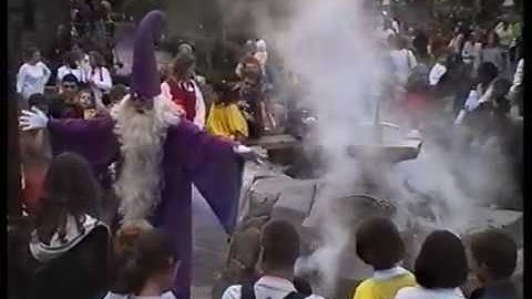 Disneyland Paris: The Sword in the stone 1998