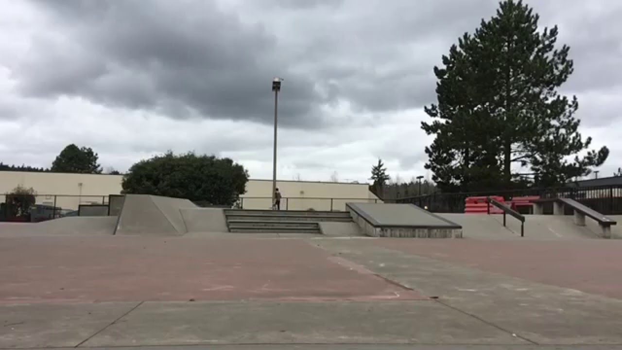 First Person Skateboarding @ The Bellevue Skate Plaza