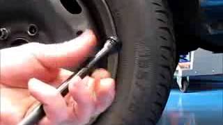 Tubeless venttiilin vaihtotyökalu 258-5540 Tubeless venttiilin vaihtotyökalu 258-5540