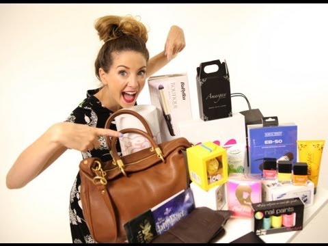 GIVEAWAY WEEK! DAY 4 WITH ZOELLA