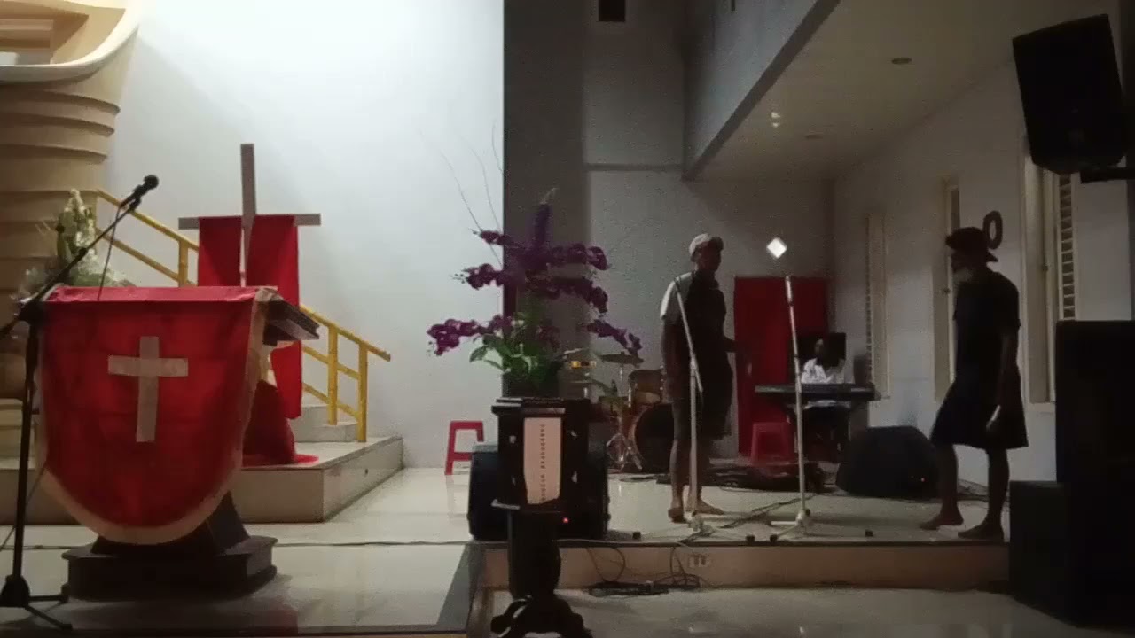 Soundman band Sinagi memuji Tuhan | waktu Tuhan bukan waktu kita