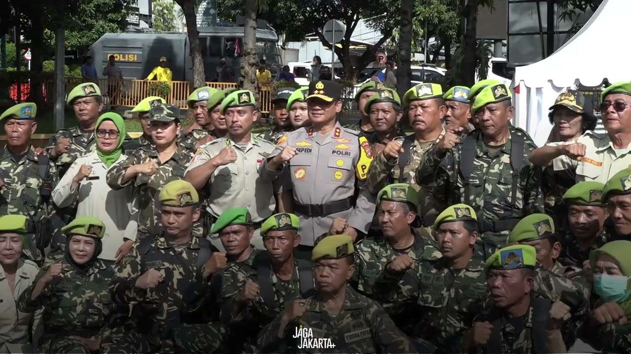 Kapolda Pimpin Apel Siaga Potensi Masyarakat 2025