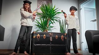 Restoring 100 years old Steamer Trunk