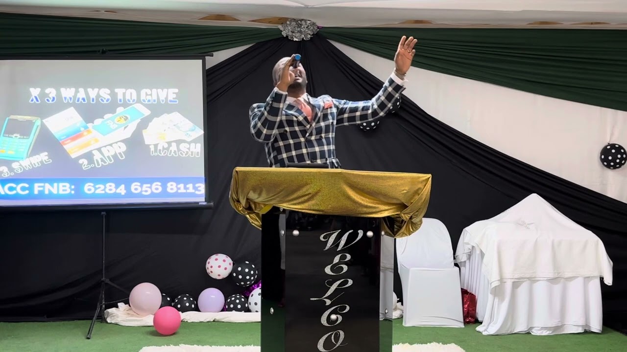 Oyisile & Apostle | Mawudunyiswe Nkosi kuze kubephakade