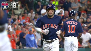 LAA@HOU: Altuve smashes a three-run home run