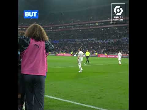 타이트한 라이벌전에 터진 추가시간 황당 자책 결승골⚽️#말로구스토 #shorts [🇫🇷리그앙 32R/<strong>리옹</strong> vs <strong>마르세유</strong>]