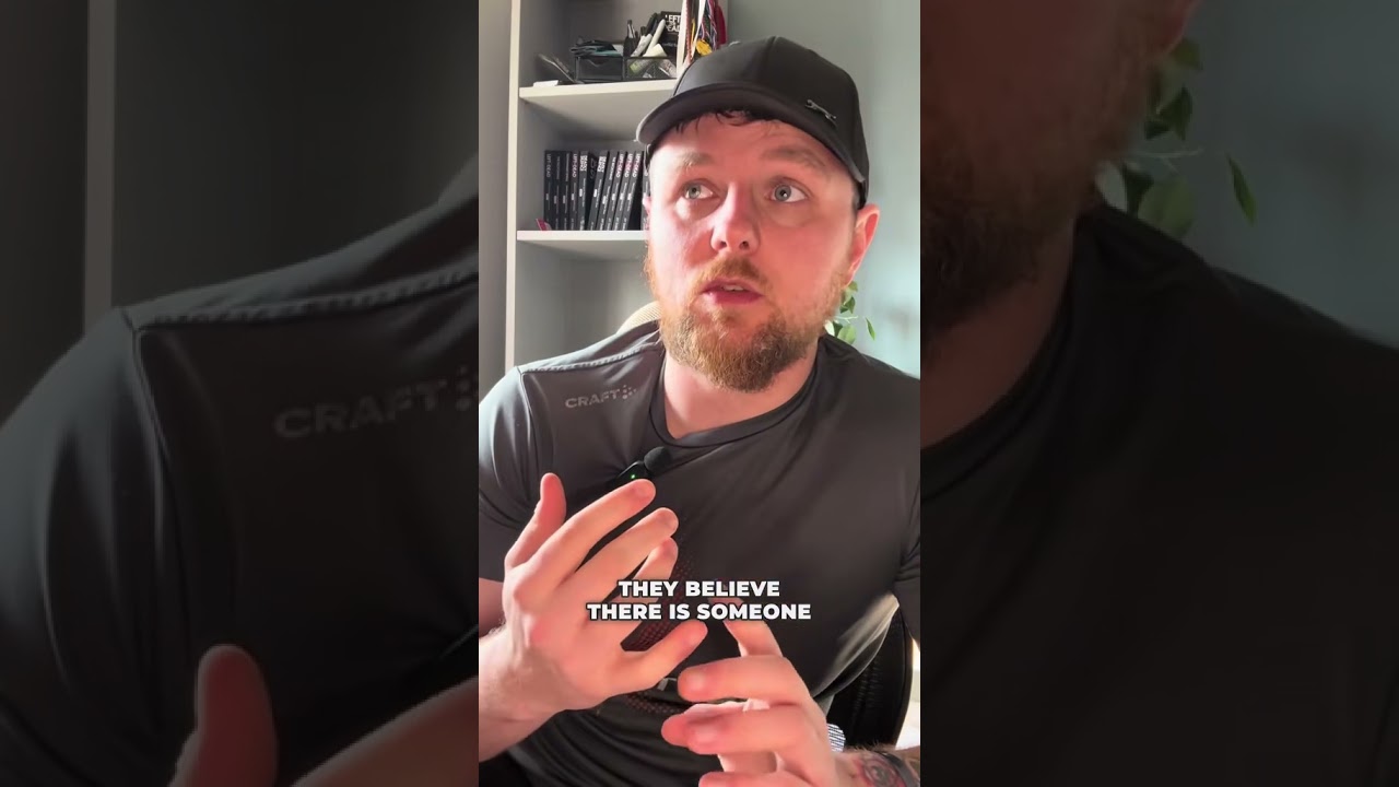 Книга, которую вам не хотят показывать — секретный дневник полицейского — Джей Даркмур — Amazon