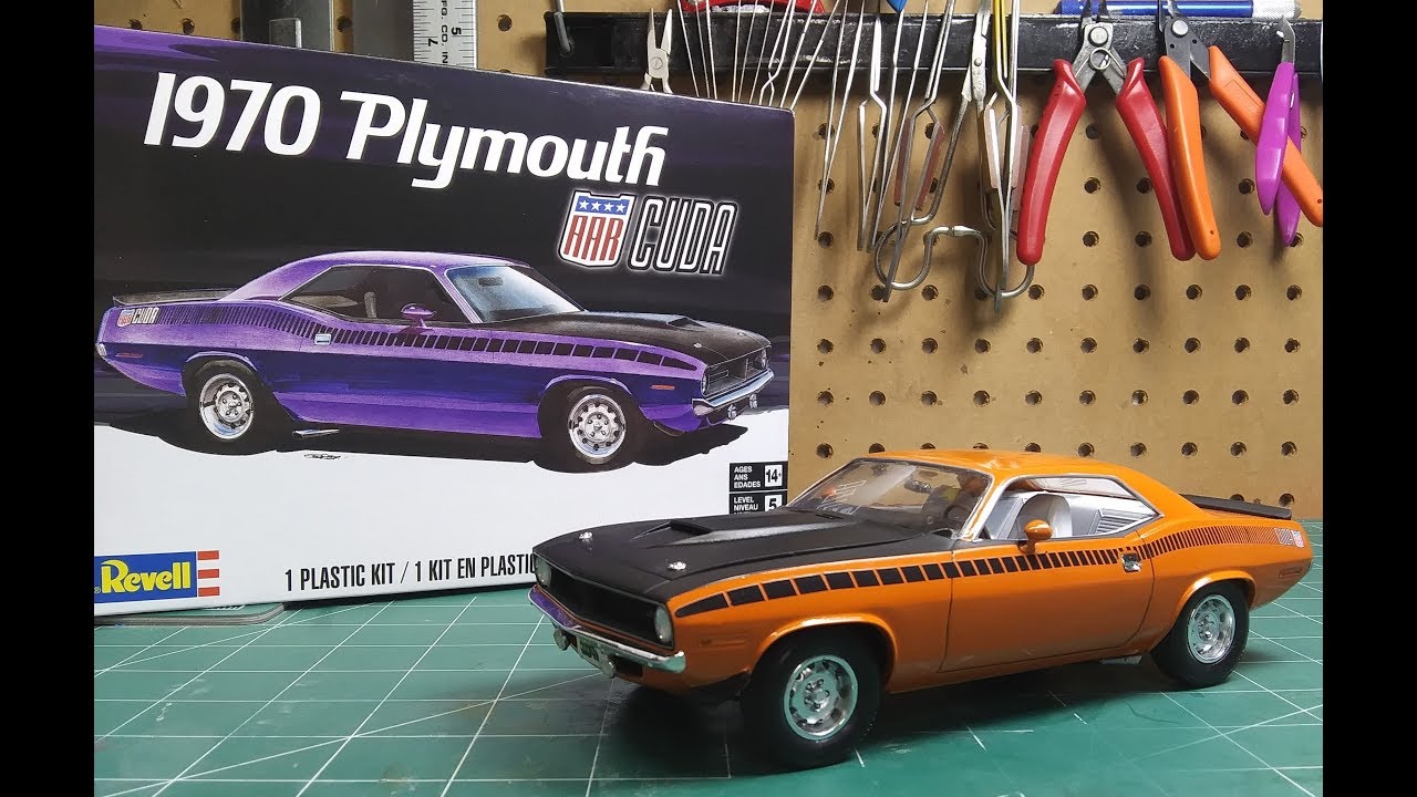 revell hemi cuda