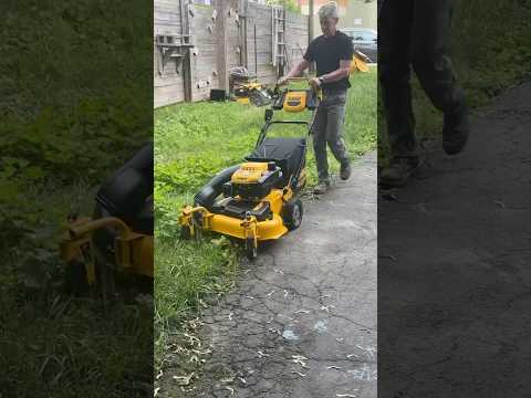 How to set up the new 28-inch DeWalt lawn mower