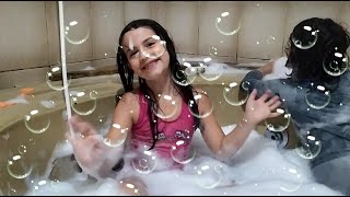 Hora Do Banho Bath Song Laurinha Hora Do Banho Musica Do Banho Nursery Rhymes Kids Songs