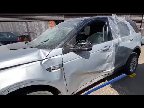 REPAIRING A WRECKED 2015 LAND ROVER DISCOVERY SPORT