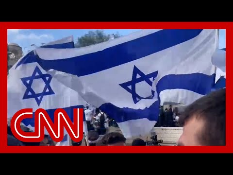 Contentious Flag March attracts thousands of Israelis to Jerusalem’s Old City