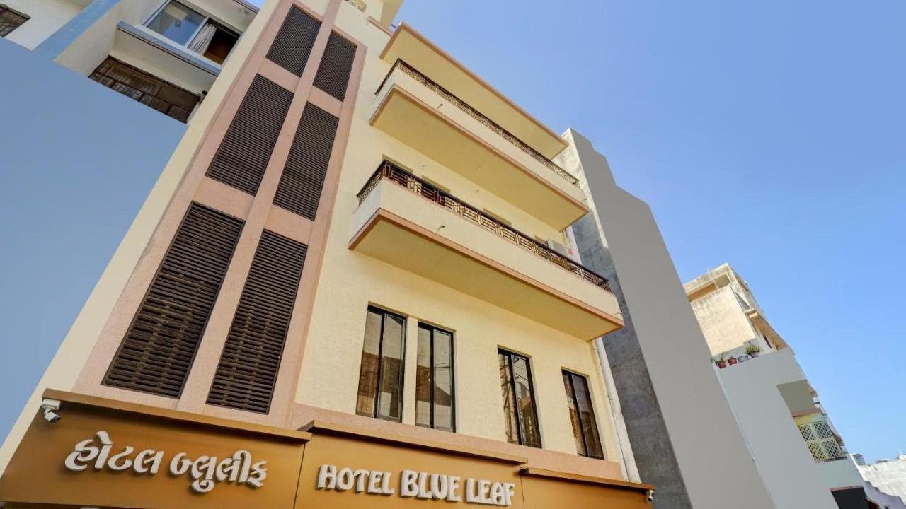 OYO RJT103 Hotel Blue Leaf, Rajkot, India YouTube