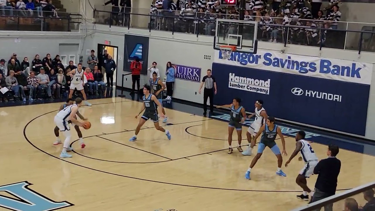 Maine guard Kellen Tynes shakes his defender and knocks down a jumper vs Columbia 11/18/22