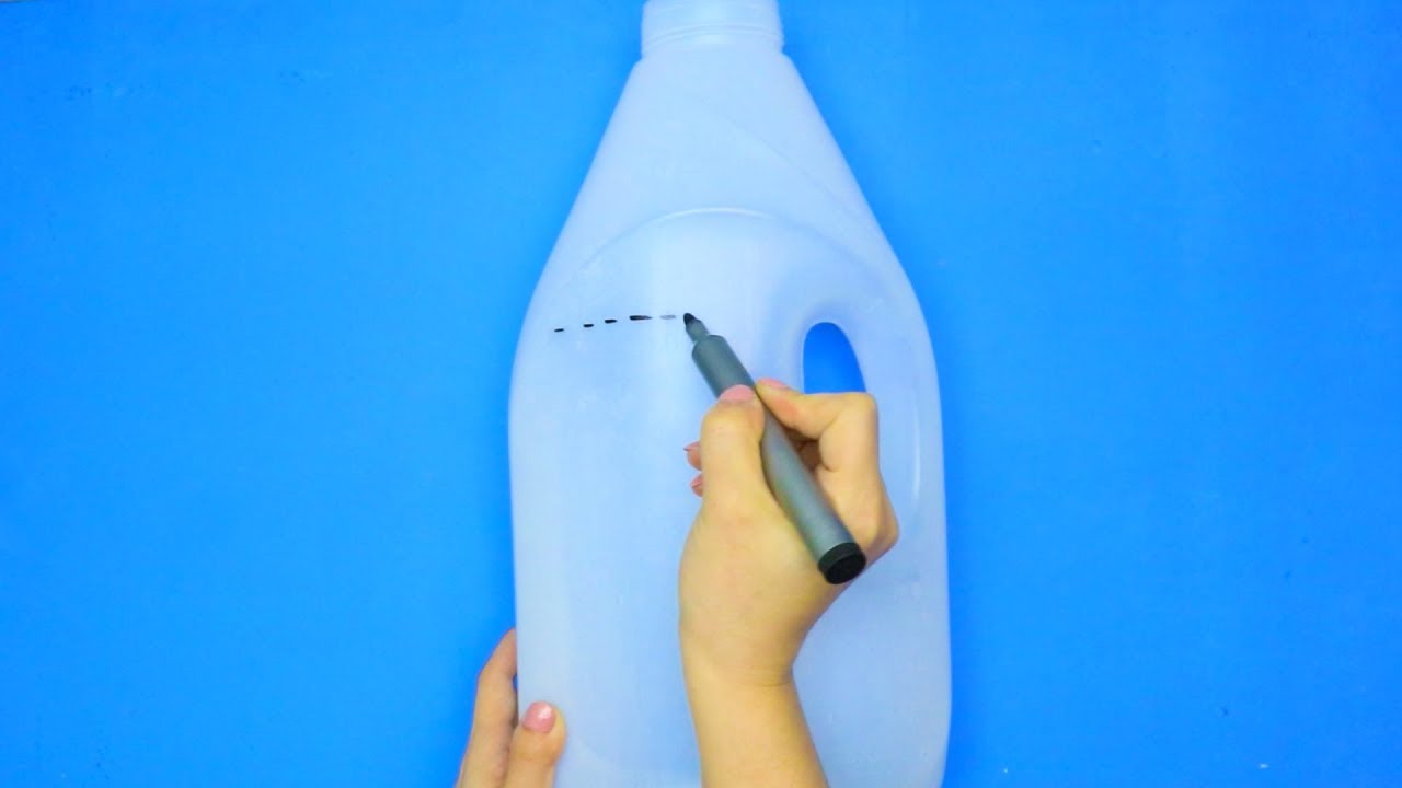 16 Plastic Bottle Ideas/ SMART WAYS TO RECYCLE PLASTIC BOTTLES