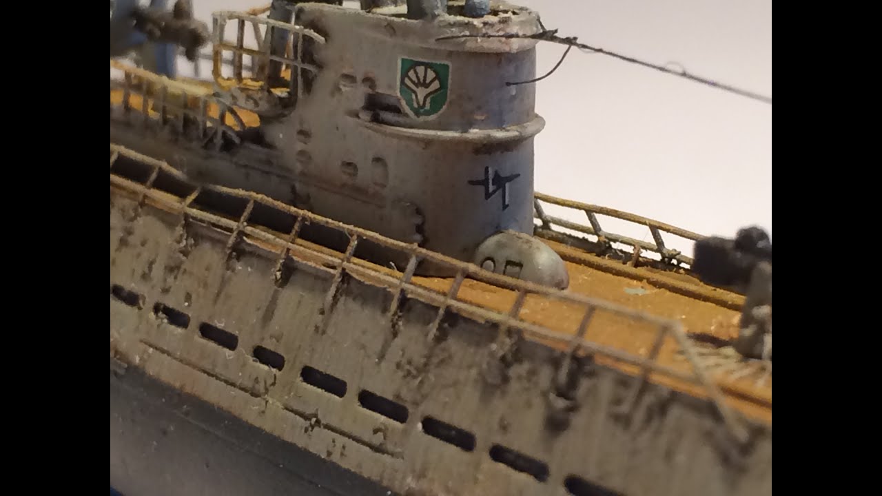 Hobby Boss, Type IX U-Boat 1:350 - YouTube