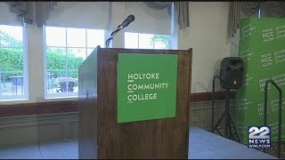 HCC honors 4 alumni at annual awards dinner