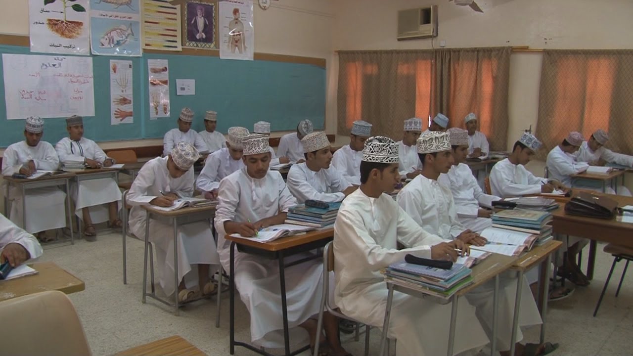 مدرسة الشيخ ماجد بن خميس العبري للتعليم الأساسي للعام 2013 م