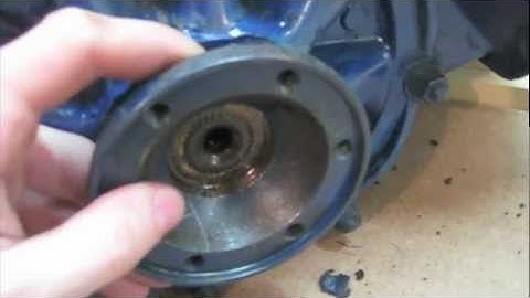 Transmission CV Joint Drive Flange Removal