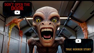 Horror sci-fi alien in a dark spaceship 🚀 🌌 corridor with terrifying