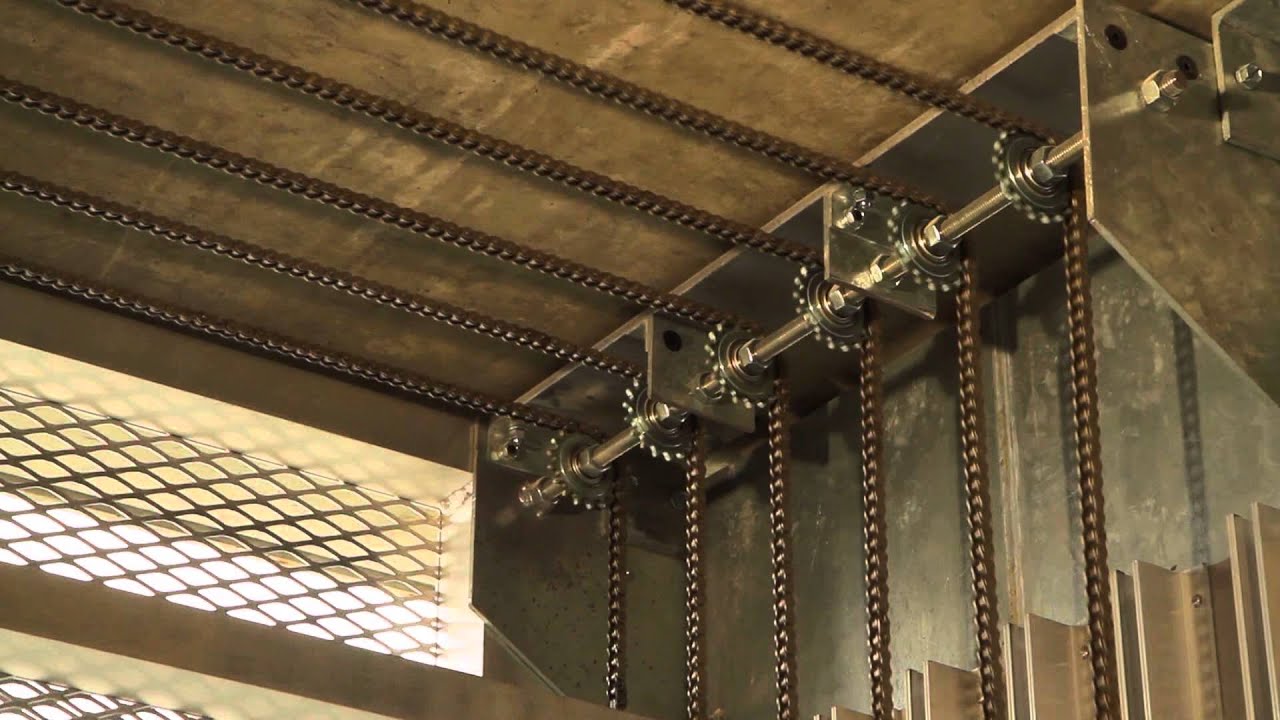 Davis Door Six Piece Vertical Lift Gate YouTube