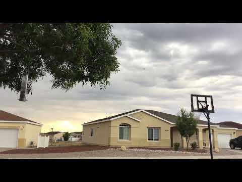 play thunderstorm sounds play thunderstorm sounds